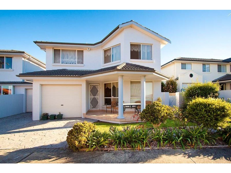 2/3 Myuna Place, Kiama NSW 2533