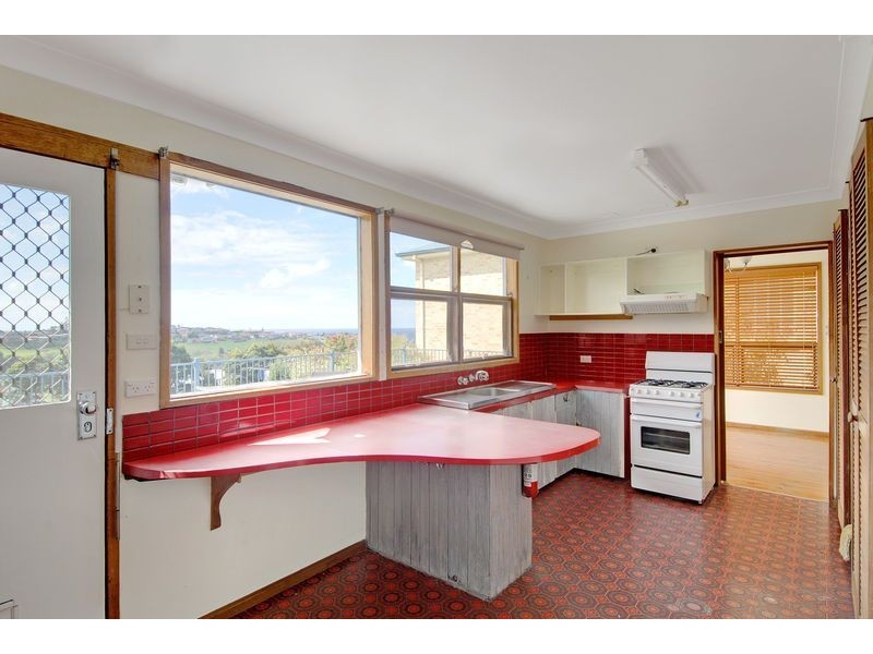 77 Attunga Avenue, Kiama Heights NSW 2533