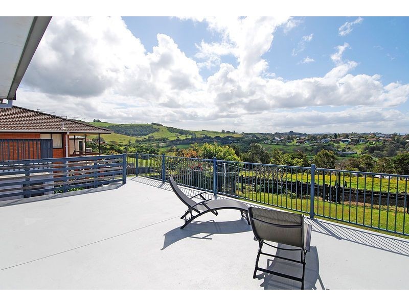 77 Attunga Avenue, Kiama Heights NSW 2533