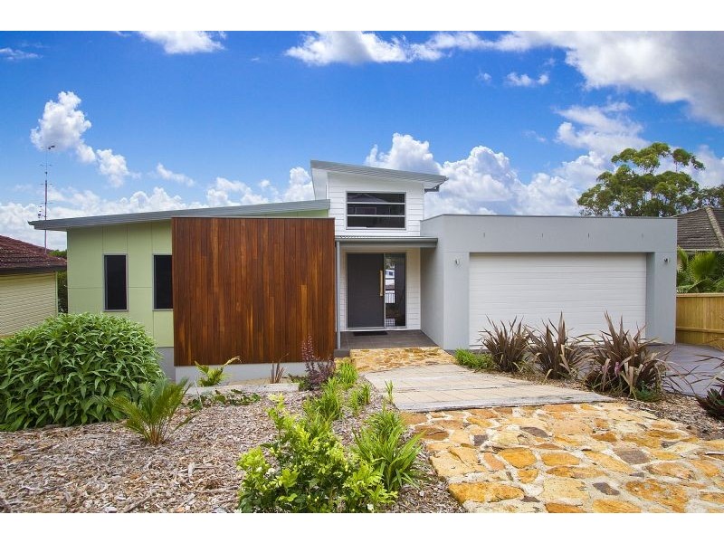 24 Holden Avenue, Kiama NSW 2533