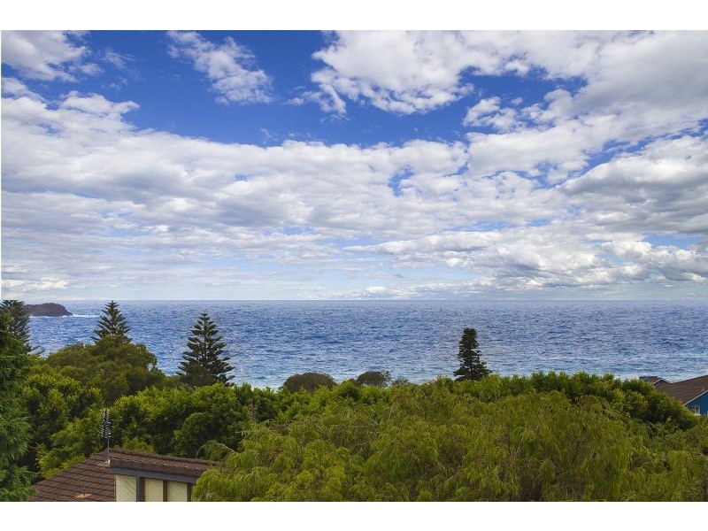 24 Holden Avenue, Kiama NSW 2533