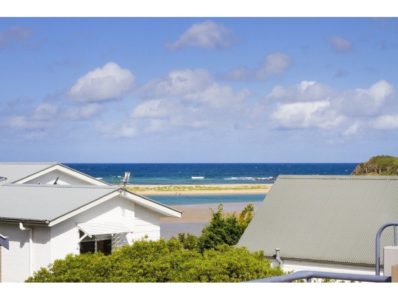 2/128 Charles Avenue, Minnamurra NSW 2533