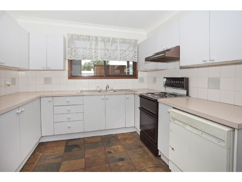 138 Riverside Drive, Kiama Downs NSW 2533