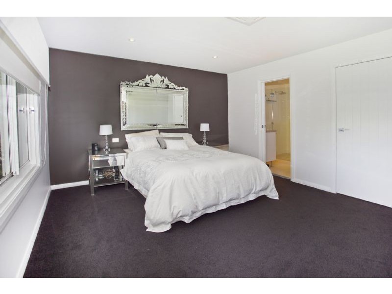 77 Collins St, Kiama NSW 2533