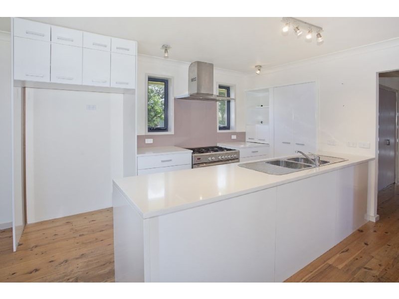 4 Seaview Street, Kiama NSW 2533