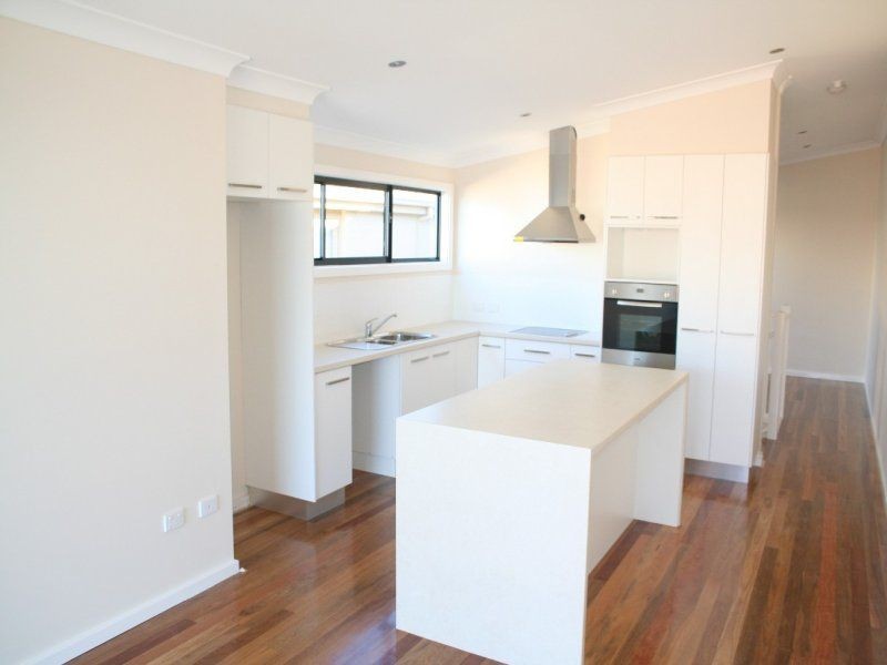 54a Boanyo Ave, Kiama NSW 2533