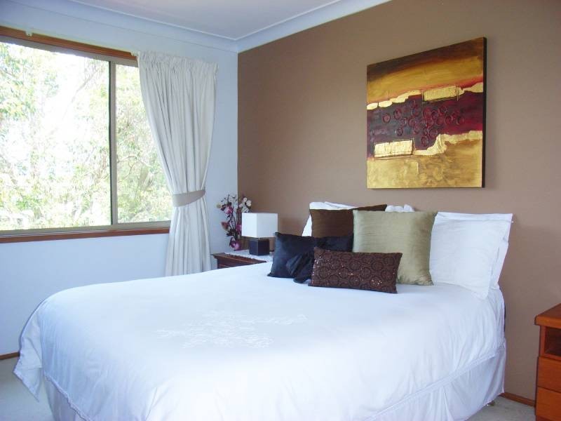 12 Barton Drive, Kiama Downs NSW 2533