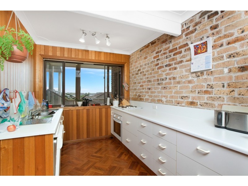 11 Brown Street, Kiama NSW 2533