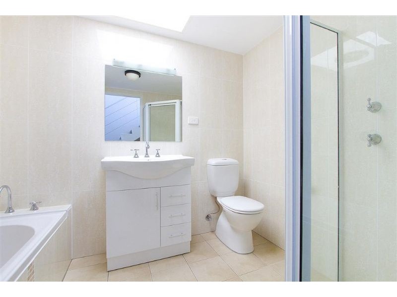 2/128 Charles Ave, Minnamurra NSW 2533