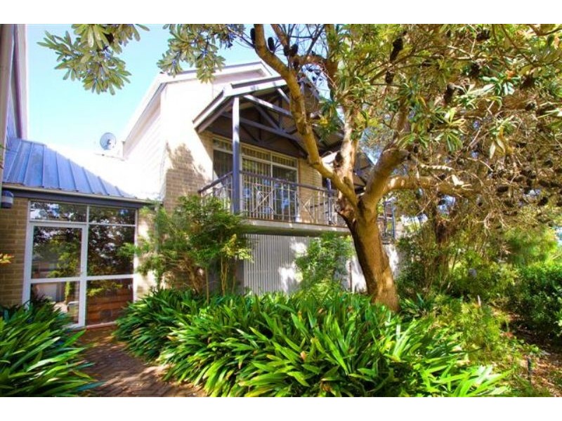 2/128 Charles Ave, Minnamurra NSW 2533