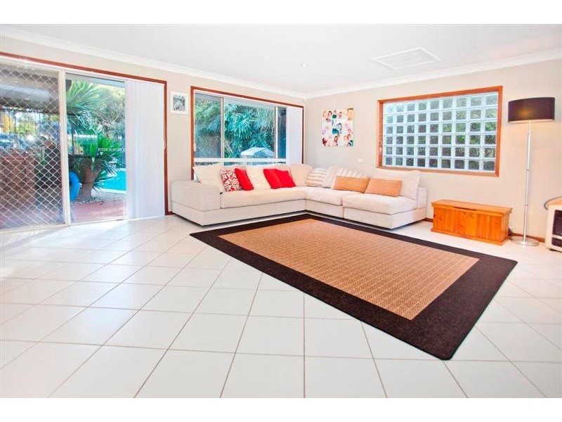 6 Pullen Place, Kiama NSW 2533