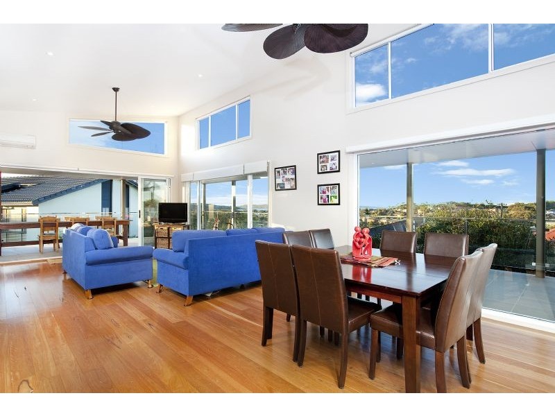 2 Lindsay Ave, Kiama Downs NSW 2533