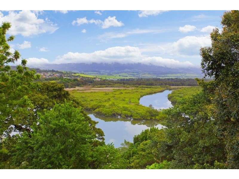 11 Hoolong Avenue, Kiama Downs NSW 2533