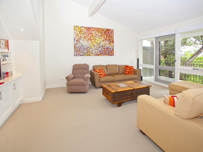 11 Hoolong Avenue, Kiama Downs NSW 2533