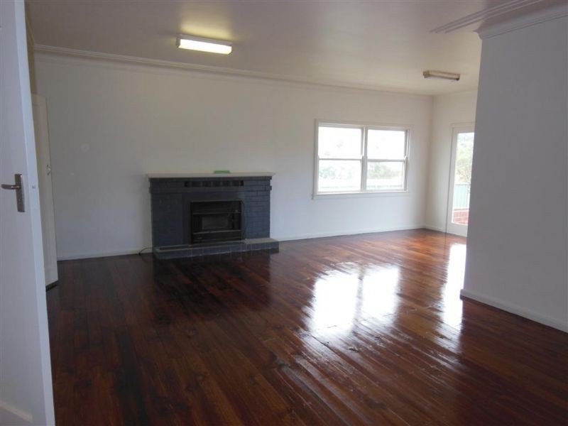 21 South Kiama Drive, Kiama Heights NSW 2533