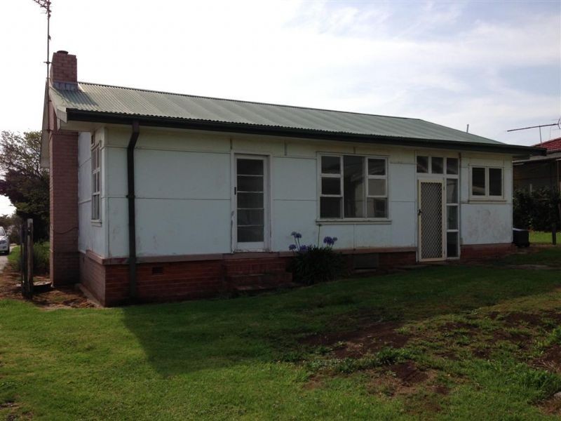 21 South Kiama Drive, Kiama Heights NSW 2533