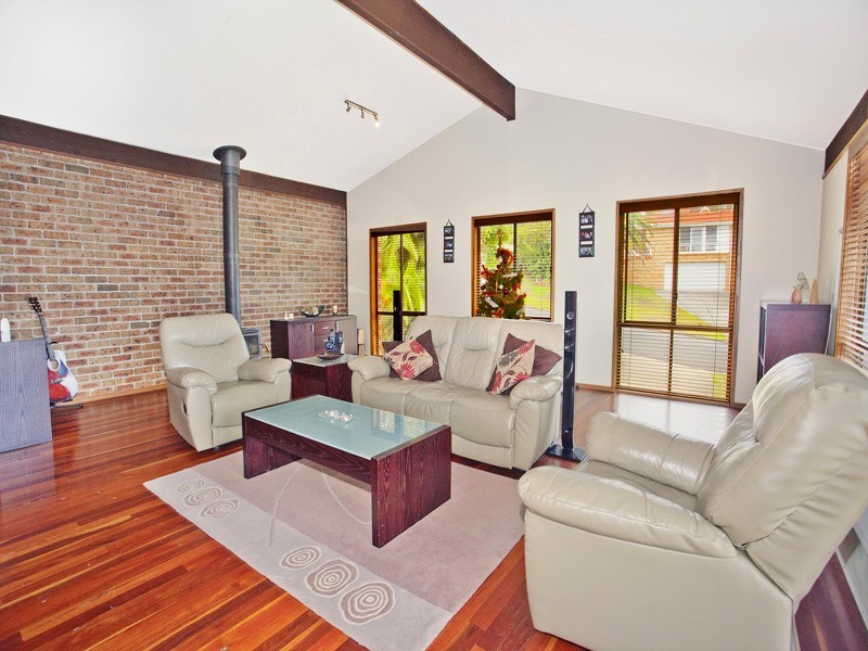 12 Cunningham Street, Kiama Downs NSW 2533