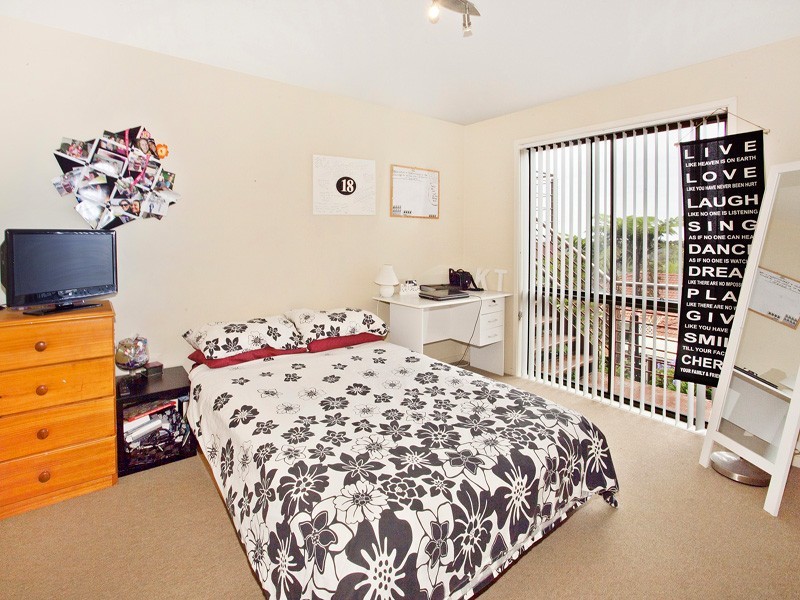 12 Cunningham Street, Kiama Downs NSW 2533