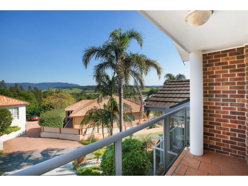 2/29 Henry Parkes Drive, Kiama Downs NSW 2533