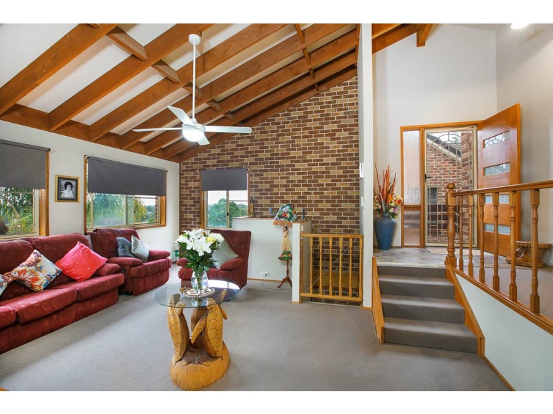 19 Henry Parkes Drive, Kiama Downs NSW 2533