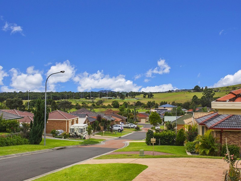 11 Sawtell Street, Albion Park NSW 2527