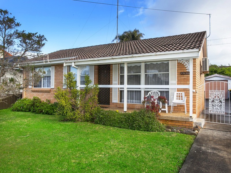 61 Kiarama Ave, Kiama Downs NSW 2533