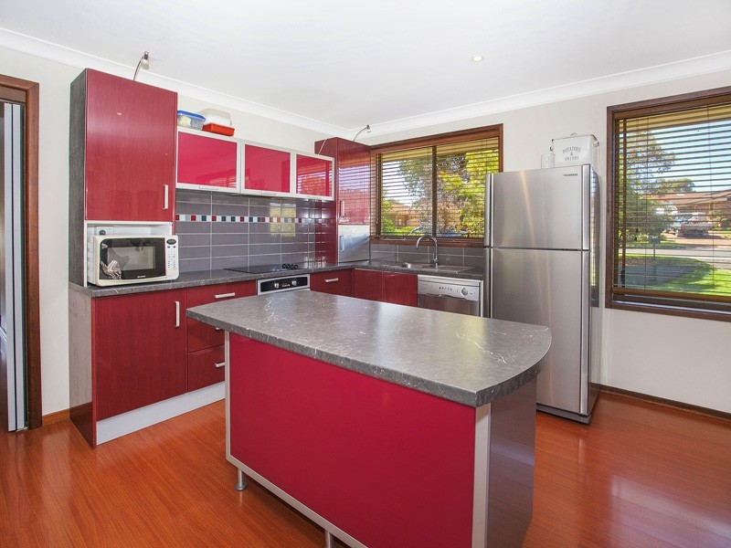 38 Hughes Crescent, Kiama Downs NSW 2533