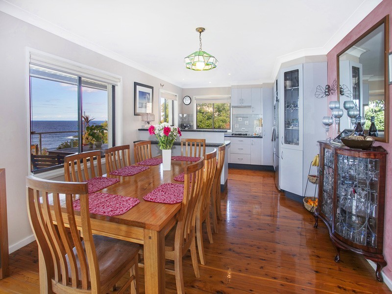 24 Cathedral Rocks, Kiama Downs NSW 2533