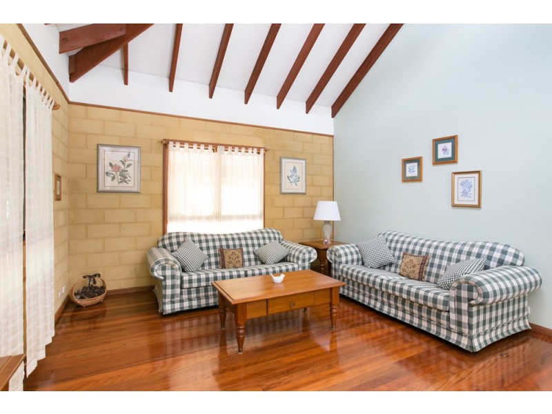 14 Cedar Ridge Road, Kiama NSW 2533