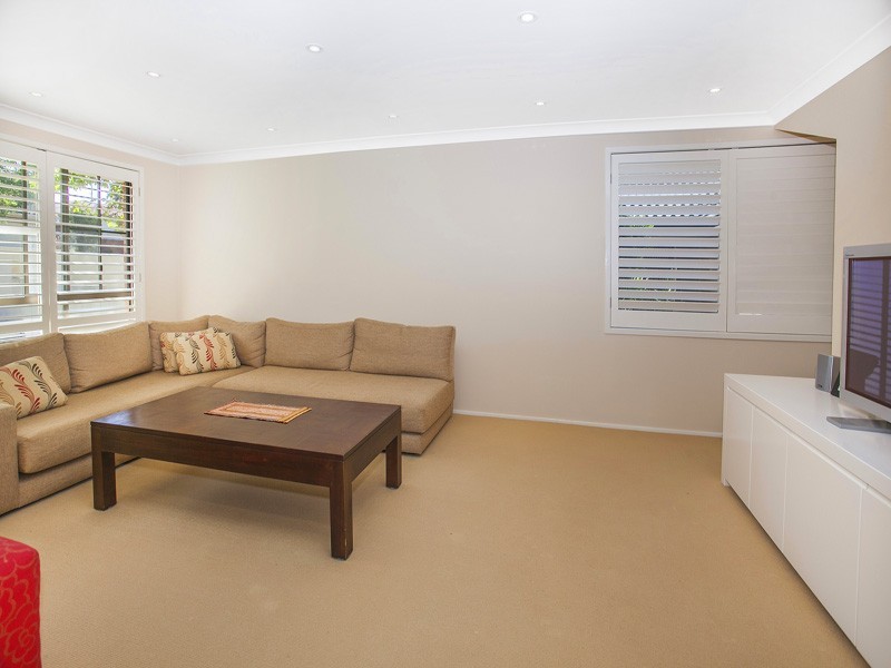 74 Kiarama Avenue, Kiama Downs NSW 2533