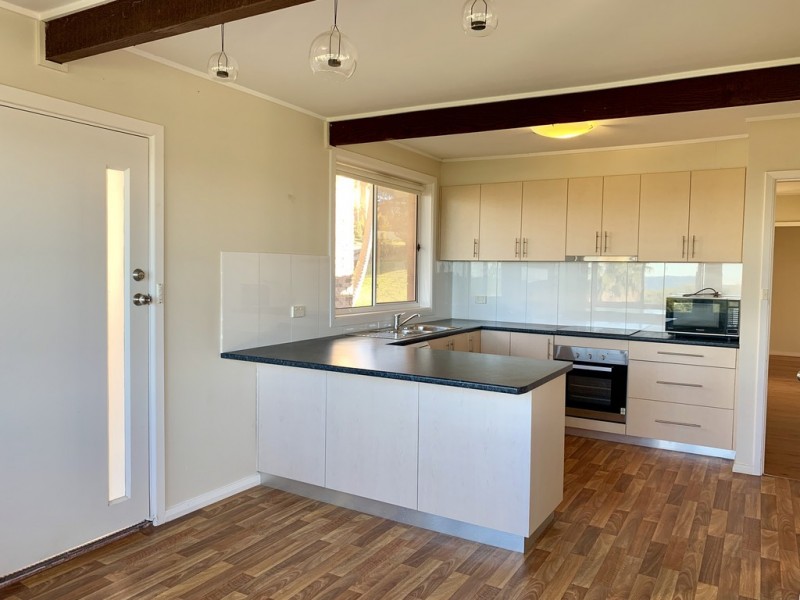 120 North Kiama Drive, Kiama Downs NSW 2533