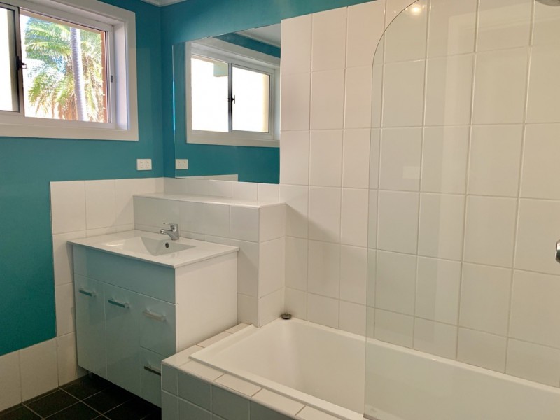 120 North Kiama Drive, Kiama Downs NSW 2533