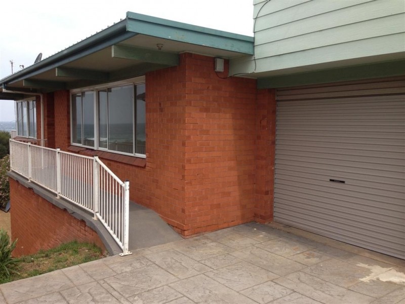 120 North Kiama Drive, Kiama Downs NSW 2533