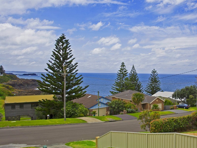 24 Tingira Crescent, Kiama NSW 2533