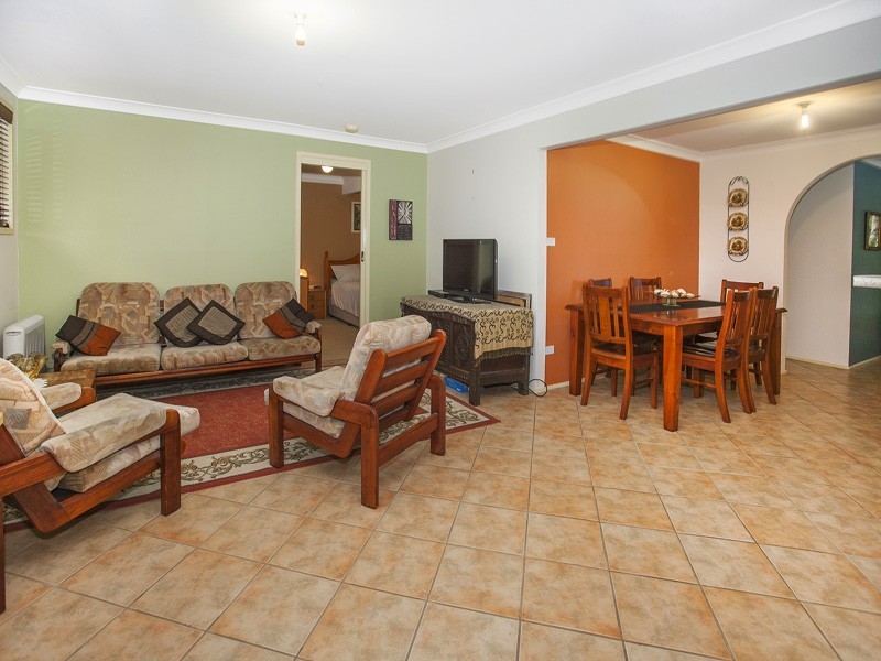 55 Barton Drive, Kiama Downs NSW 2533