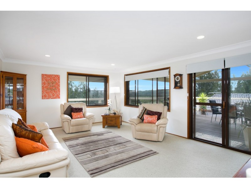 28 Cameron Crescent, Kiama Downs NSW 2533