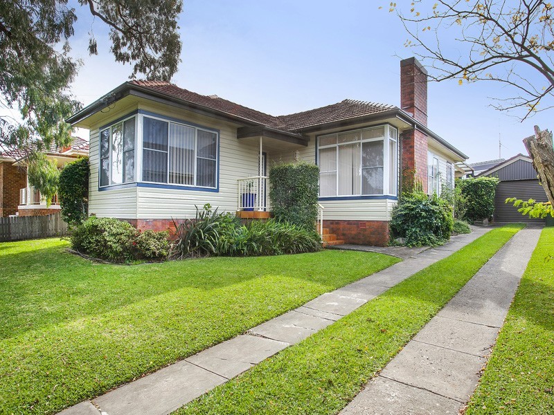 16 Chapman Street, Kiama NSW 2533