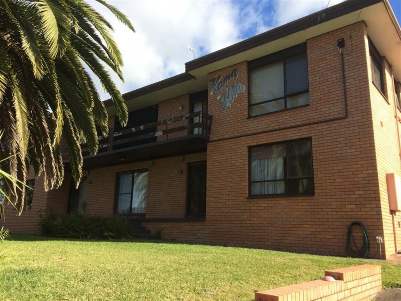 Unit 3, 105 Kiarama Ave, Kiama Downs NSW 2533