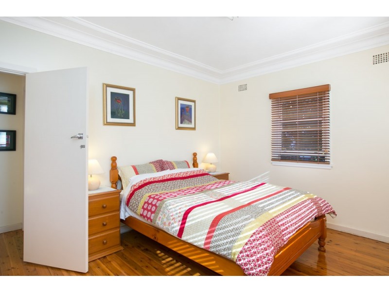 17 Chapman Street, Kiama NSW 2533