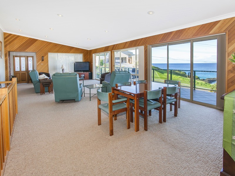 37 Cliff Drive, Kiama Downs NSW 2533