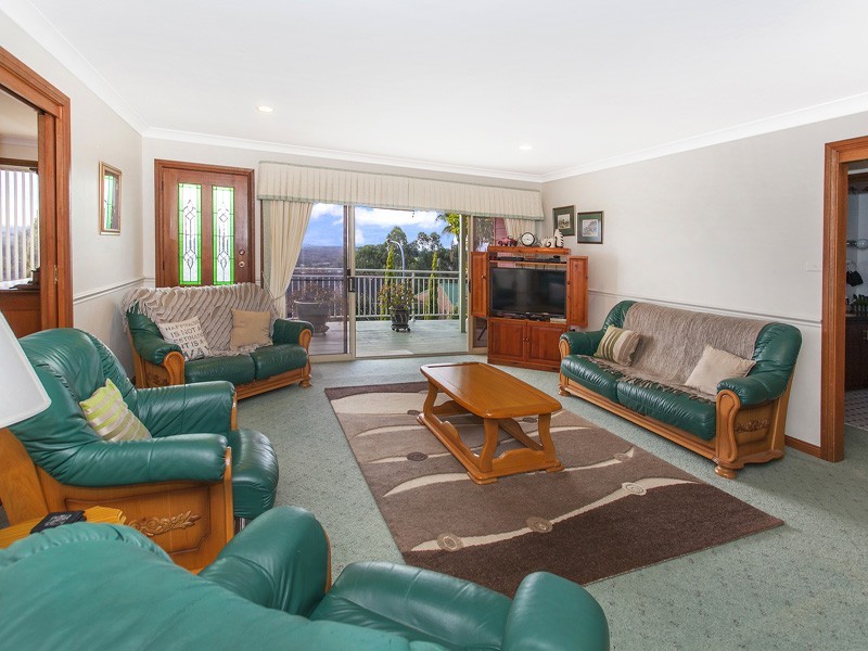 15 Ironbark Crescent, Kiama Downs NSW 2533