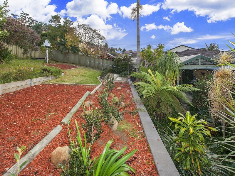 15 Ironbark Crescent, Kiama Downs NSW 2533