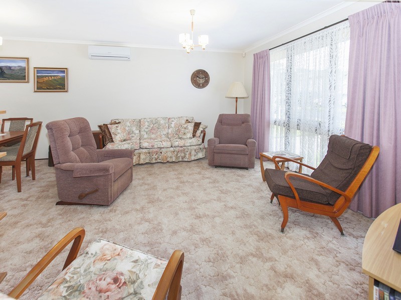 15 Kurrawa Ave, Kiama Downs NSW 2533