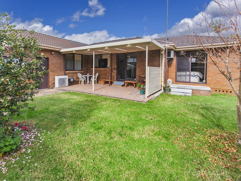 15 Kurrawa Ave, Kiama Downs NSW 2533