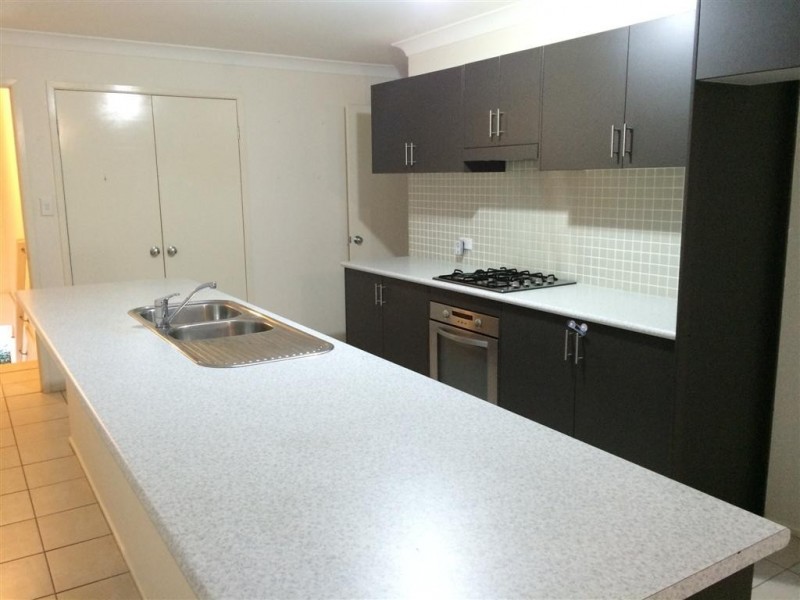 13 Eugene Street, Kiama NSW 2533