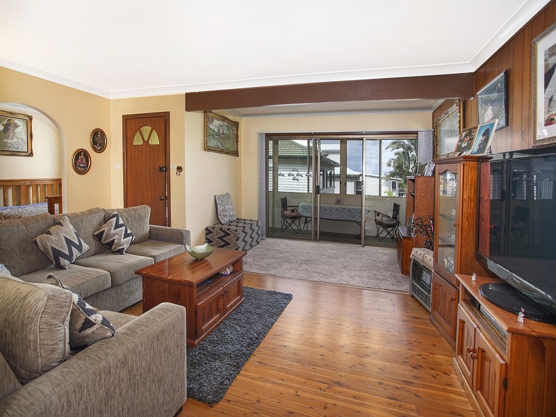 9 Chapman Street, Kiama NSW 2533