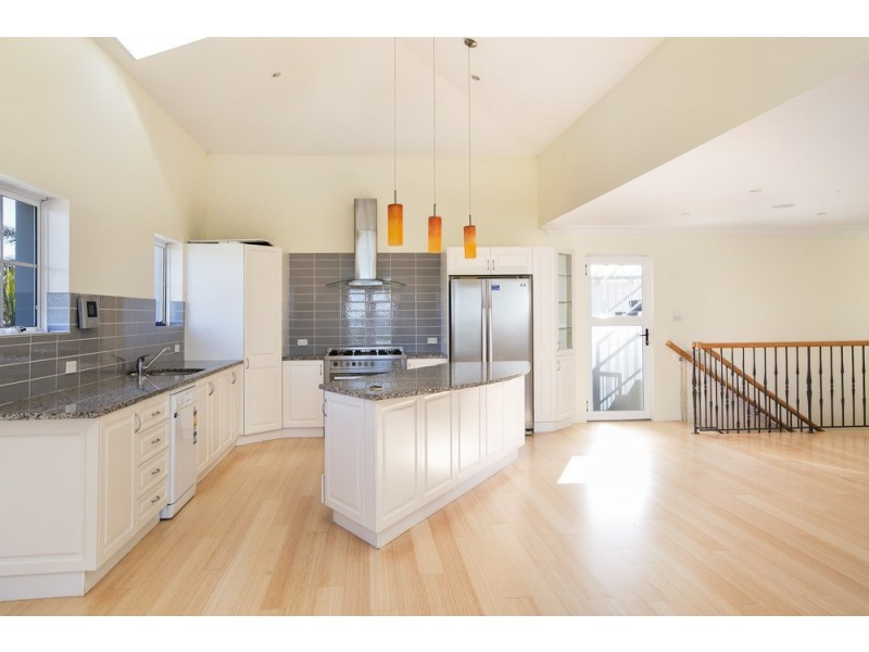 13 Pacific Avenue, Gerringong NSW 2534