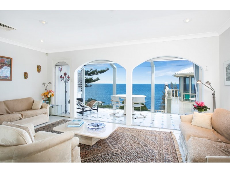 4 Gwinganna Avenue, Kiama NSW 2533