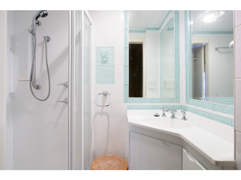 4 Gwinganna Avenue, Kiama NSW 2533