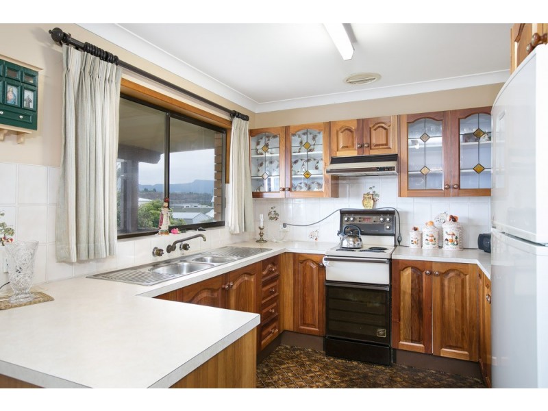 70 Cathedral Rocks Ave, Kiama Downs NSW 2533